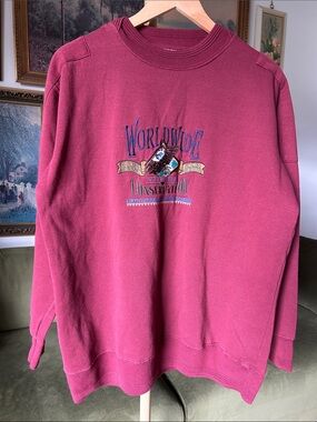 Vintage Northwest Territory Worldwide Conversation Crewneck